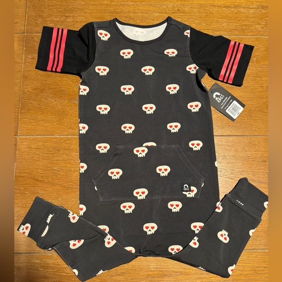 RAGS - NEW WITH TAGS - Picture 1 of 1
